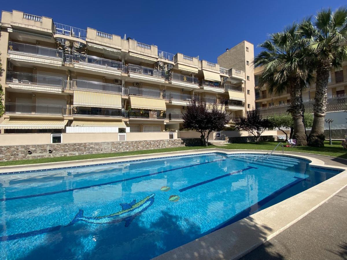 R123 Apartamento En La Planta Baja Con Piscina Cerca De La Playa Calafell Ngoại thất bức ảnh